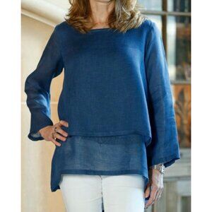 Crown Linen Designs Audrey Blue Layered Tunic Top in Blue - Sz M